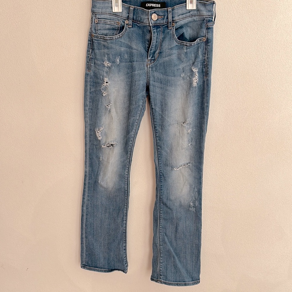 Express Distressed Size 4S Barely Boot Jean